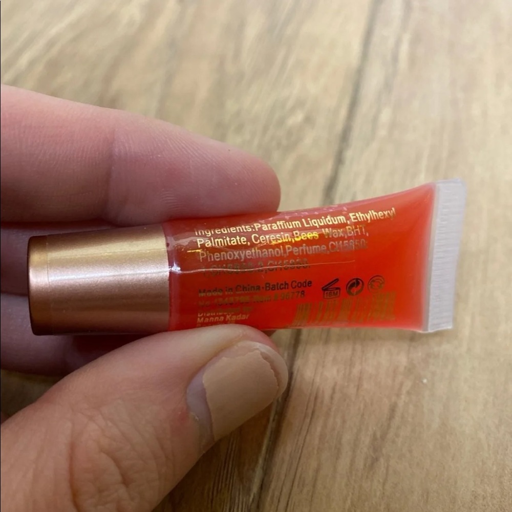 LIP BUNDLE - Picture 7 of 7